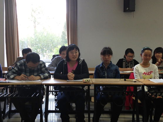乱交
师生畅谈本导工作体会20131025-726.png